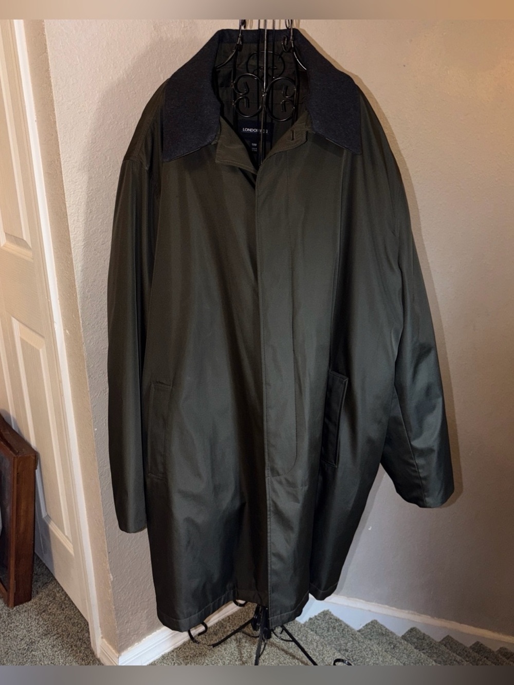 London Fog Men's Olive Green Raincoat with Dark Contrast Collar